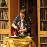 performans Manje RIstić na CENSE konferenciji, Budimpešta, 2018.